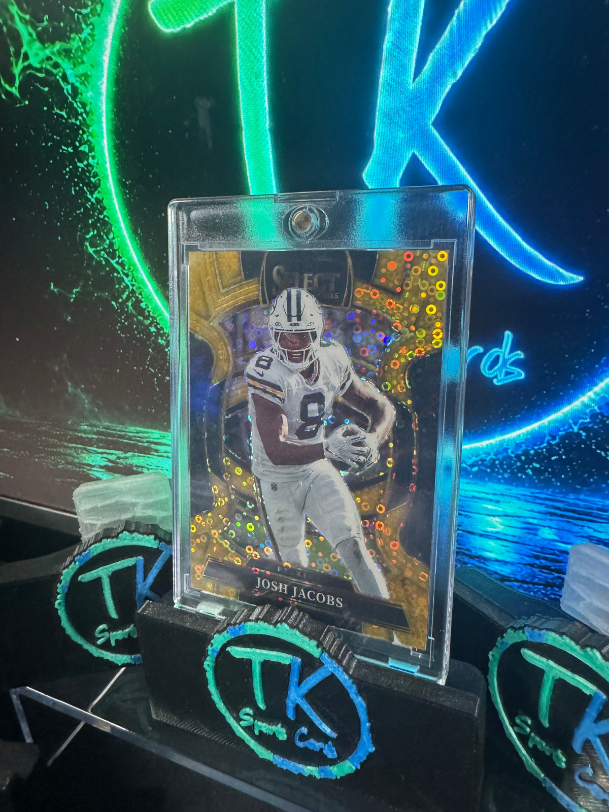 2025 Panini Select Josh Jacobs Gold Disco Prizm /10 #67 Concourse – Packers
