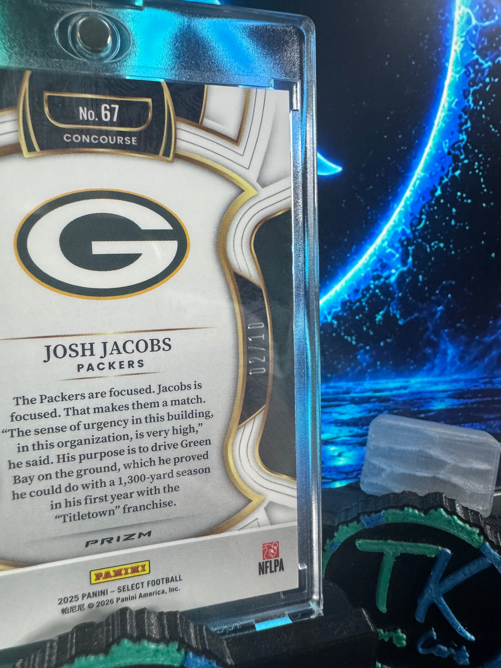 2025 Panini Select Josh Jacobs Gold Disco Prizm /10 #67 Concourse – Packers
